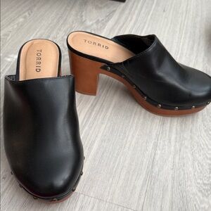 torrid Black Leather Clog Mules with Brown Wood Heel
